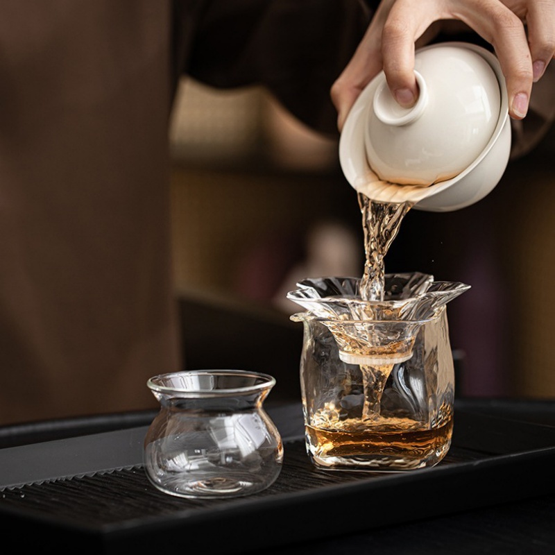 ガラス製茶こし、サポートホルダー付き、蓮の花模様、細かいメッ - Loose Leaf Tea Infuser のレビューと価格